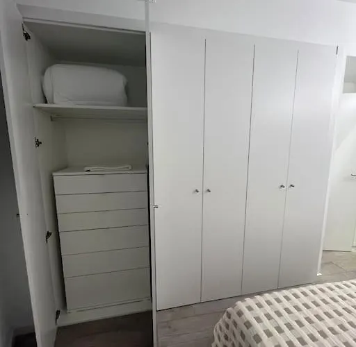 Lägenhet Nuevo, Espacioso Y Confortable Con Pkg Y Piscina *