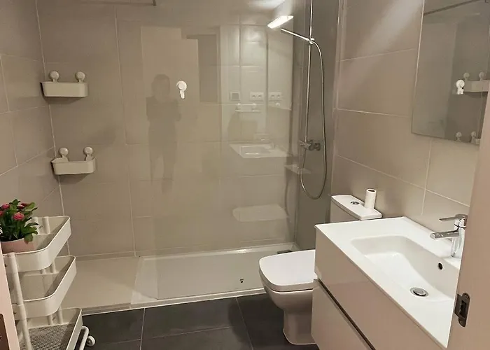 Lägenhet Nuevo, Espacioso Y Confortable Con Pkg Y Piscina Tossa de Mar