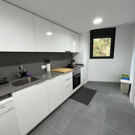 Nuevo, Espacioso Y Confortable Con Pkg Y Piscina Apartment Tossa de Mar