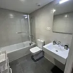 Nuevo, Espacioso Y Confortable Con Pkg Y Piscina Appartement *